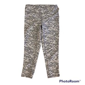 Gapfit Basics Camo Pattern Leggings